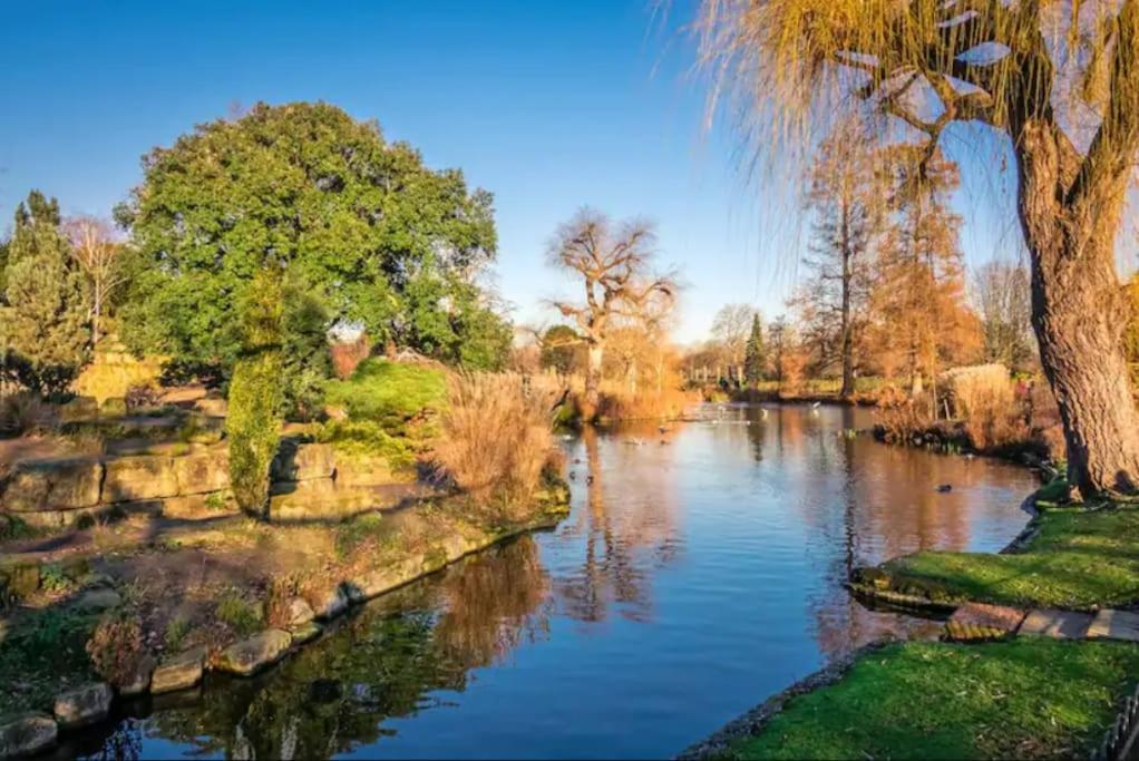 Comfy 1Br Flat V Close To Euston And Regent'S Park Londres Exterior foto