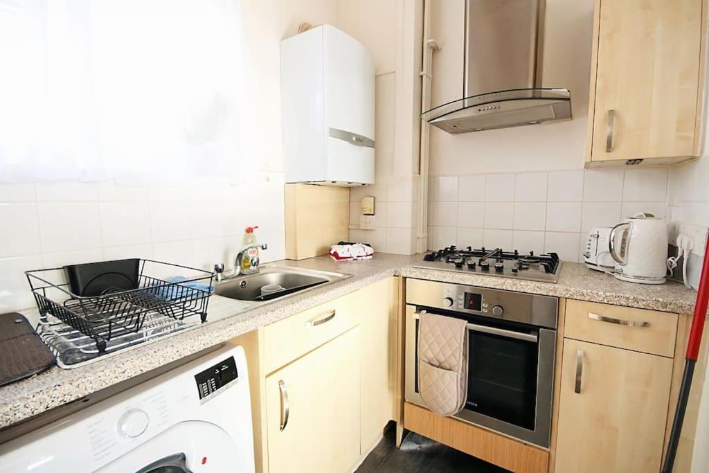 Comfy 1Br Flat V Close To Euston And Regent'S Park Londres Exterior foto